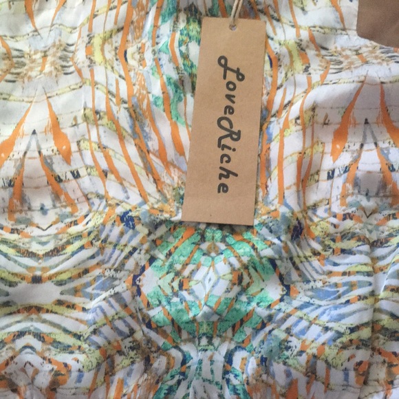 Sleeveless Lightweight Print Dress - Picture 4 of 5